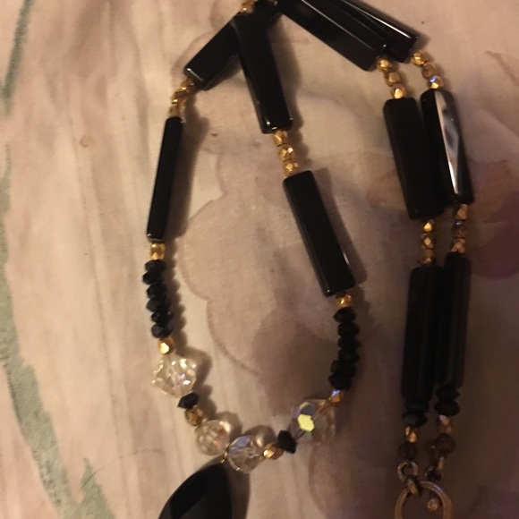 crystal  necklace like new  18kt - Picture 3 of 8